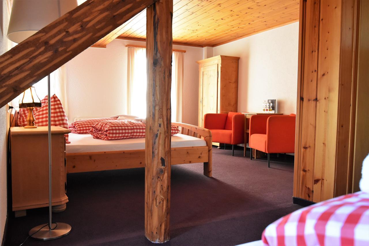 Alpina Lodge Bed & Breakfast Tschiertschen Esterno foto
